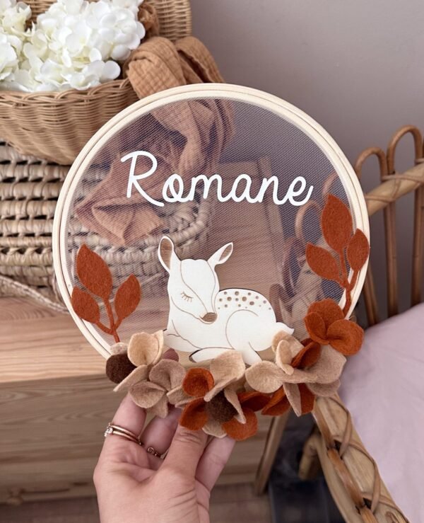 couronne murale biche